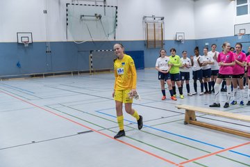 Bild 31 - C-Juniorinnen Loewinnen Cup